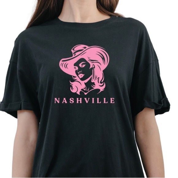 Tops - Nashville Cowgirl Shirt NWT